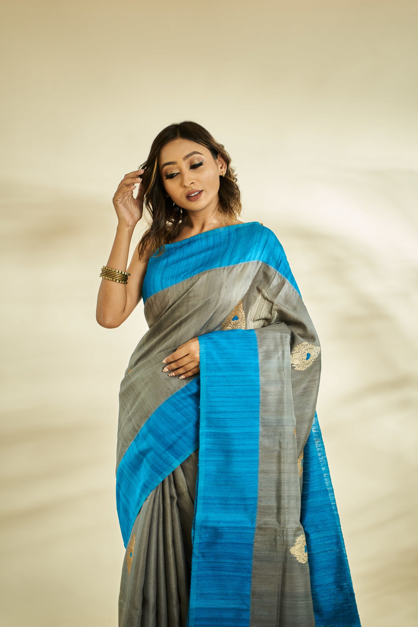 Pure Handloom Tusser Saree With Meenakari Buta