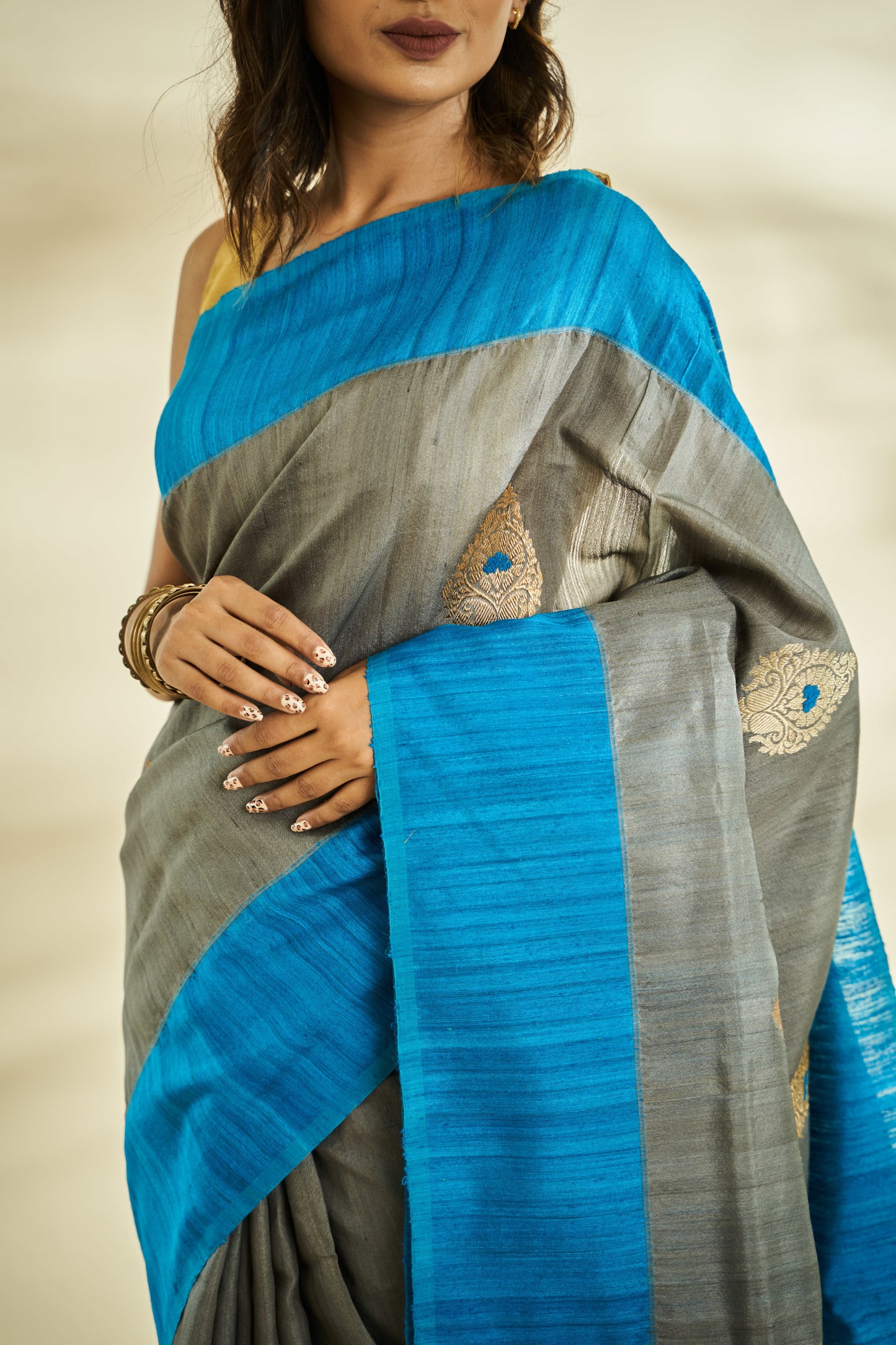 Pure Handloom Tusser Saree With Meenakari Buta