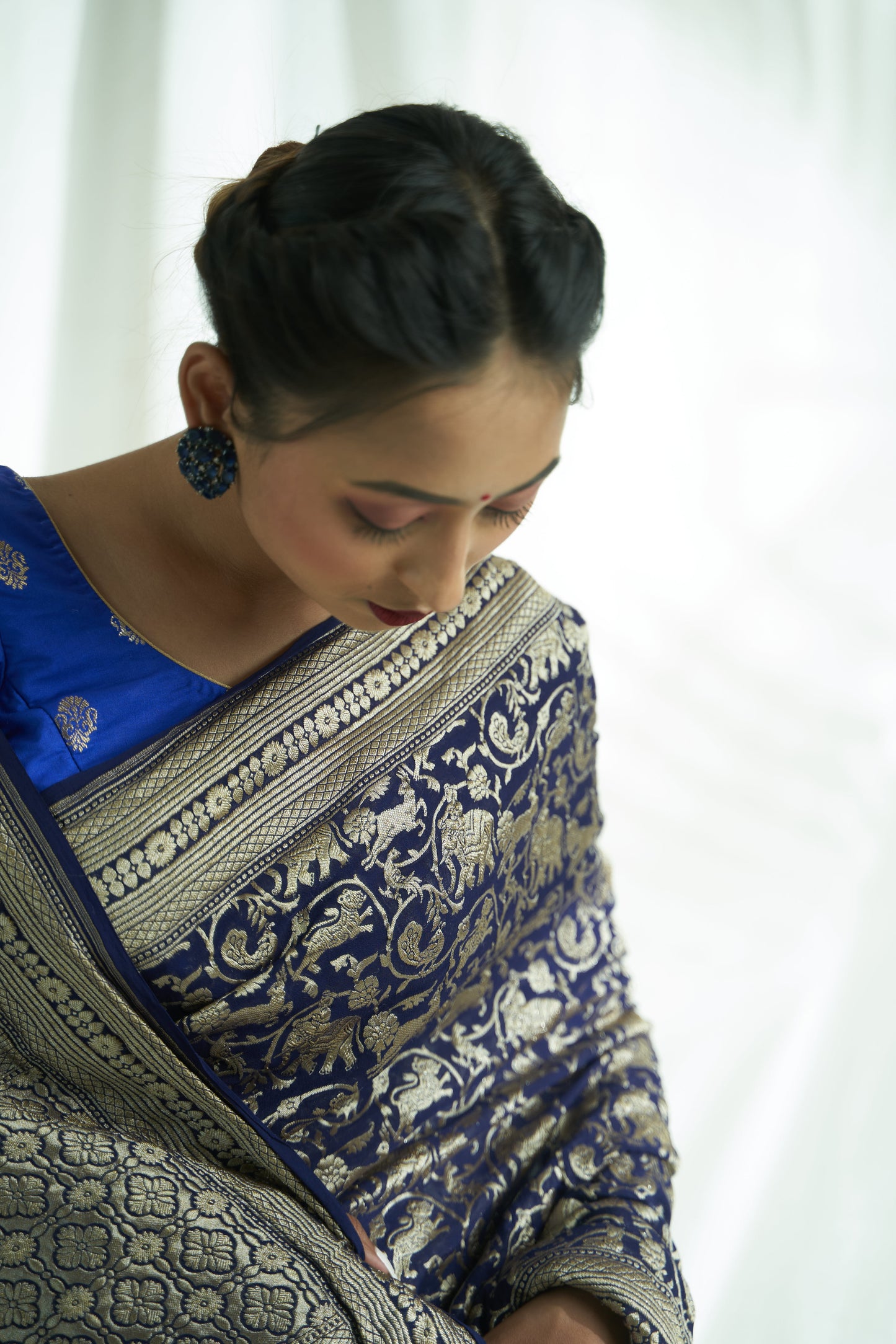 Raina' Navy Blue Pure khaddi Saree