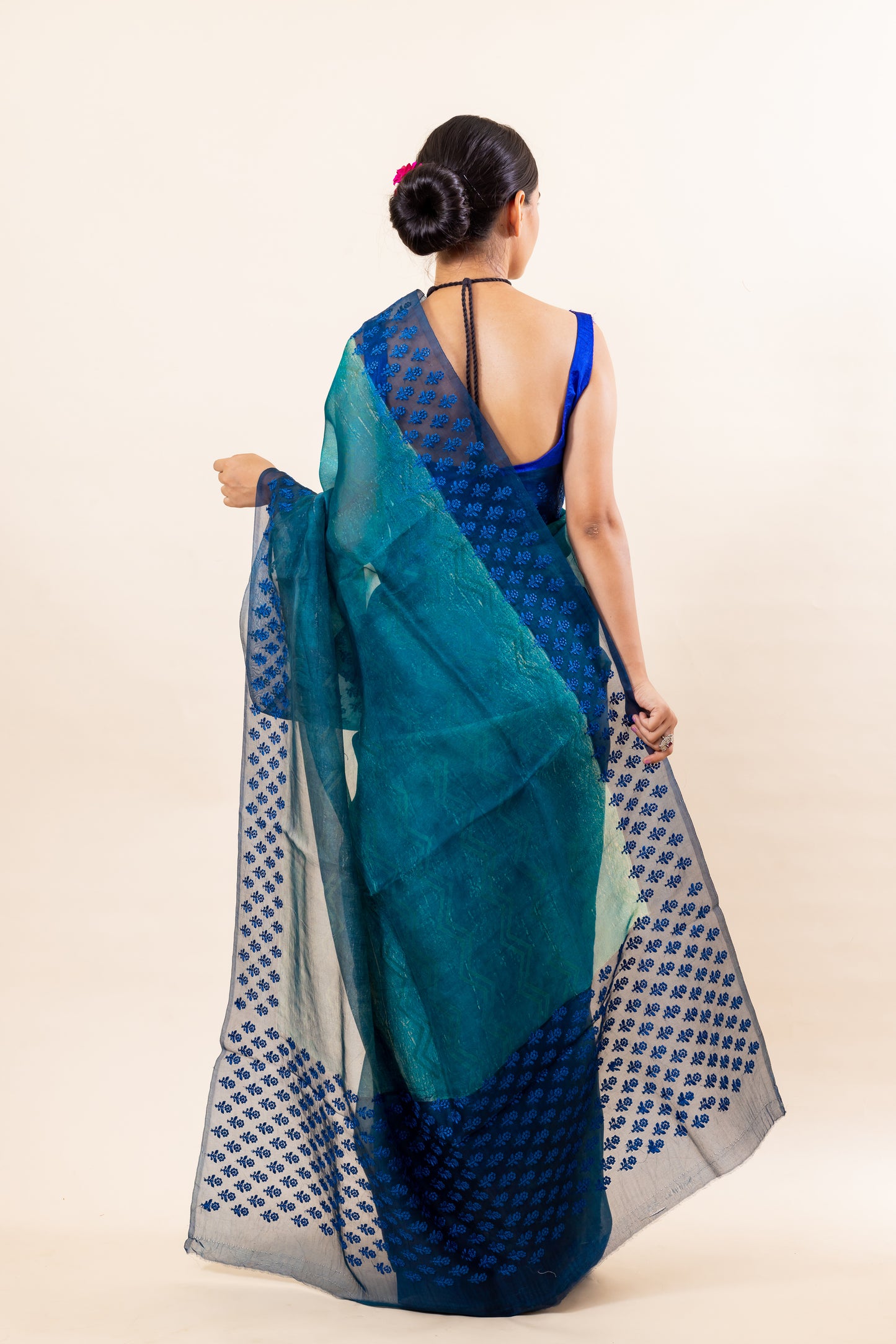 Shaded Turquoise Kora Silk Saree 2