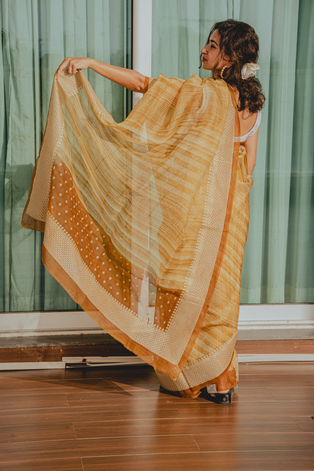 Shaded Yellow Organza Saree 2