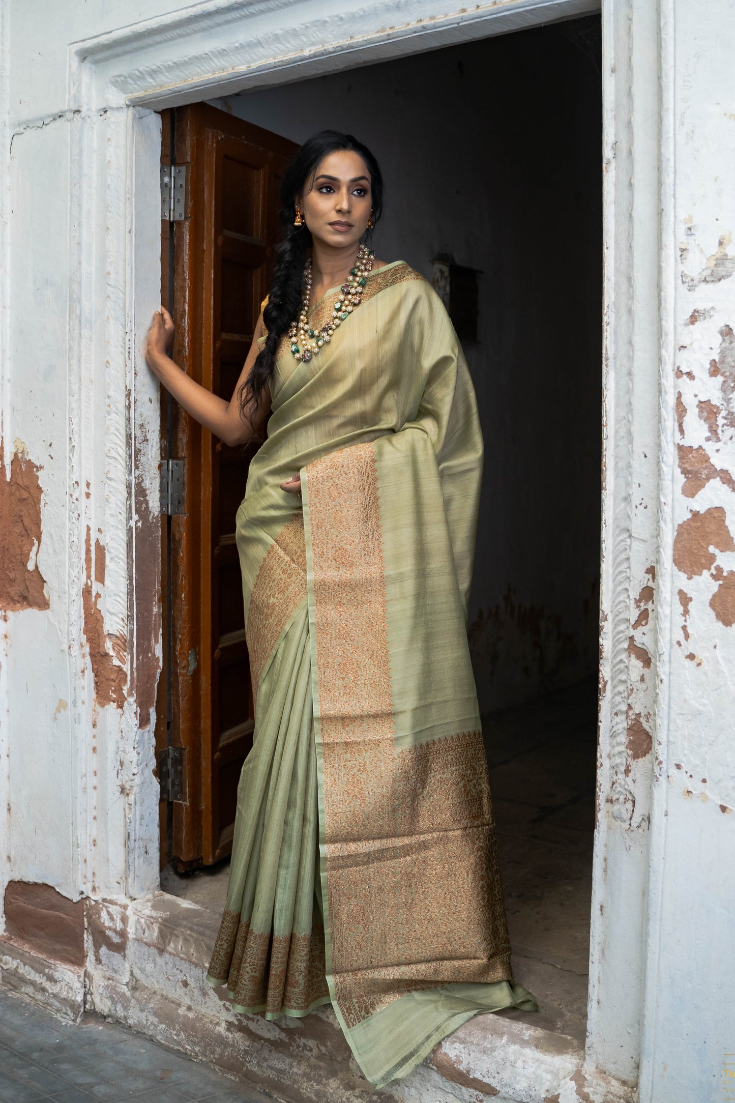 Pure Tusser Plain Saree With Antique Zari Border