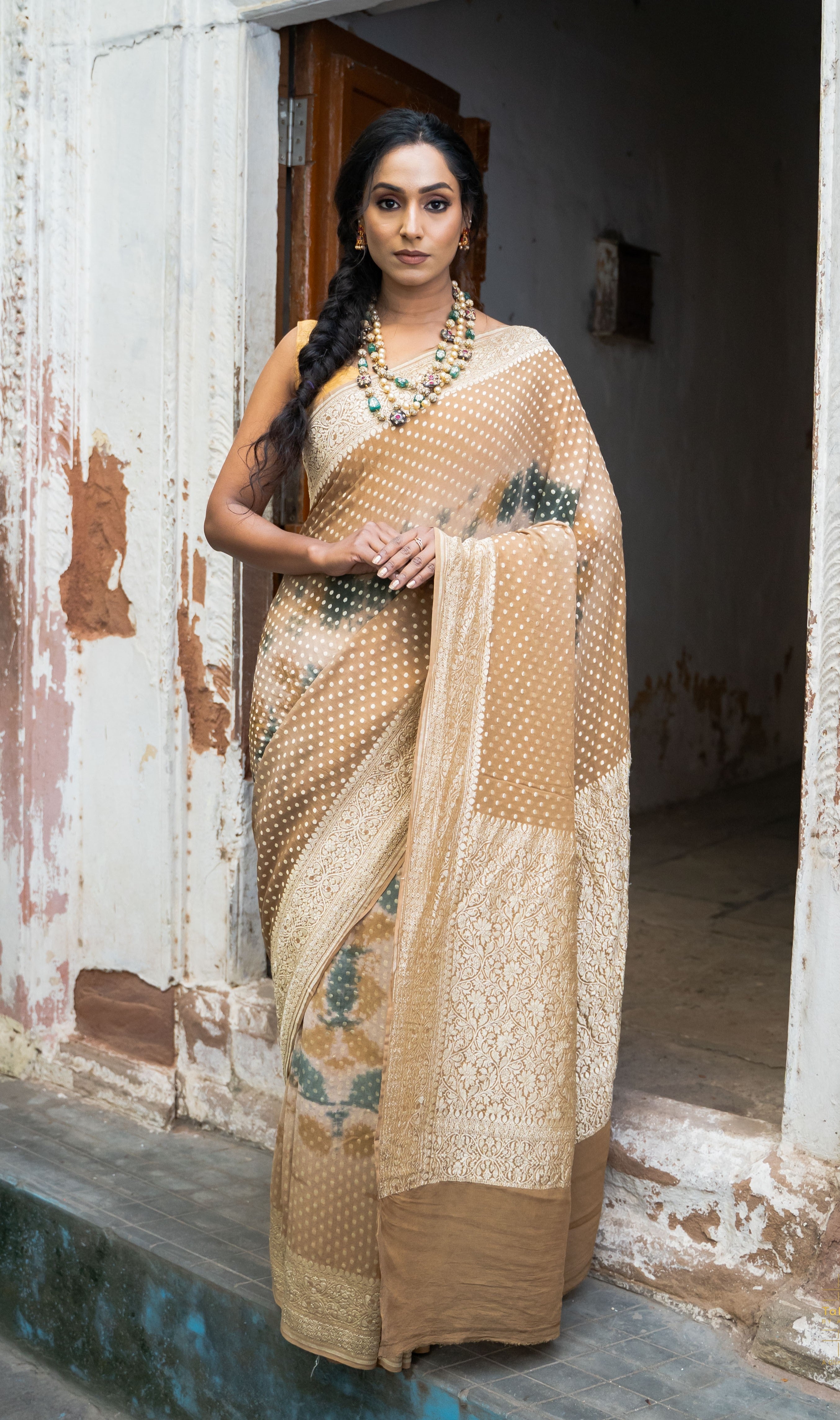 Bandhej Printed Chiffon Saree in Green : SSF10660