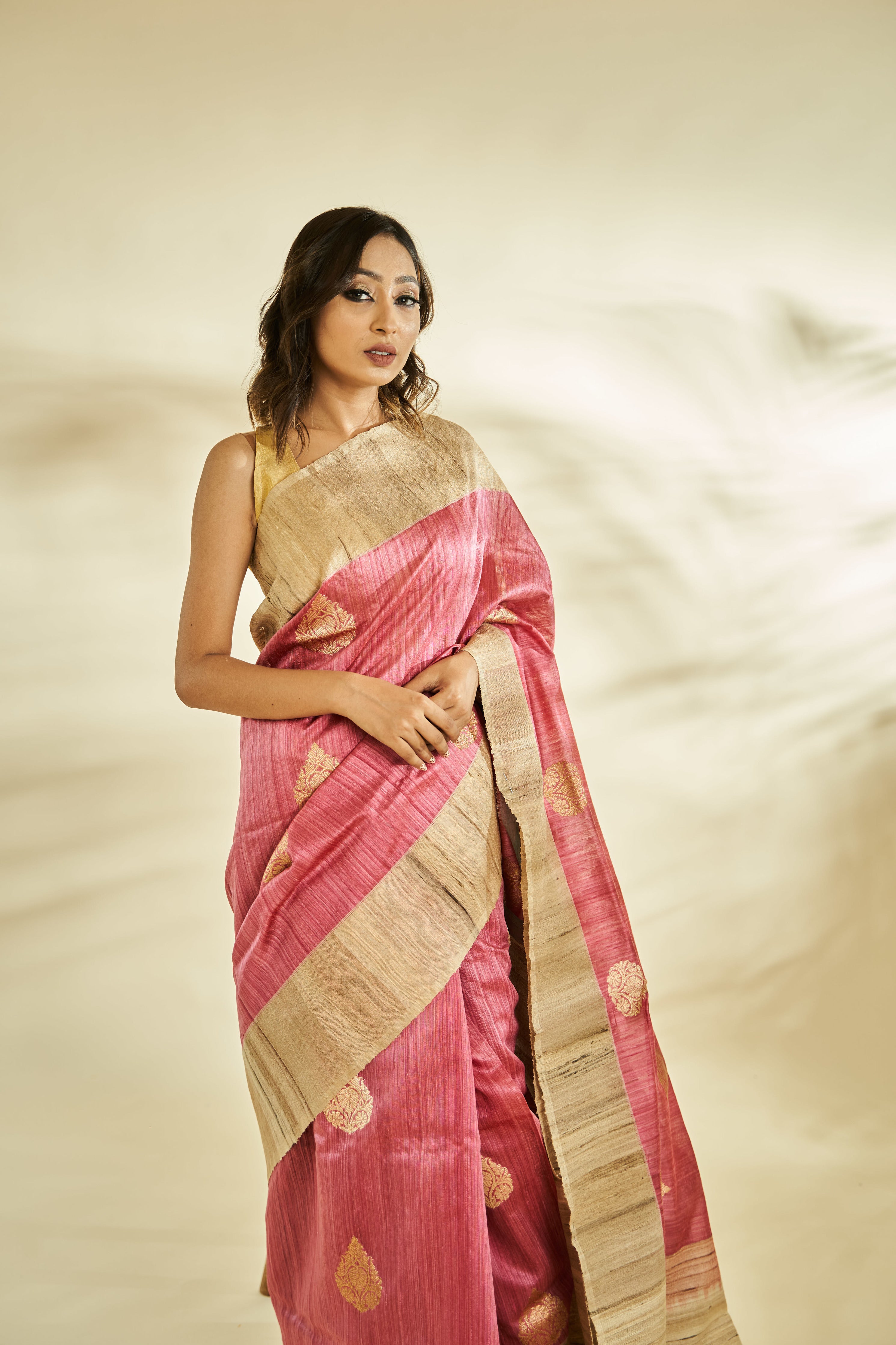 Designer Pure Matka Tussar Silk Saree in Bright Red – Bengal Looms India