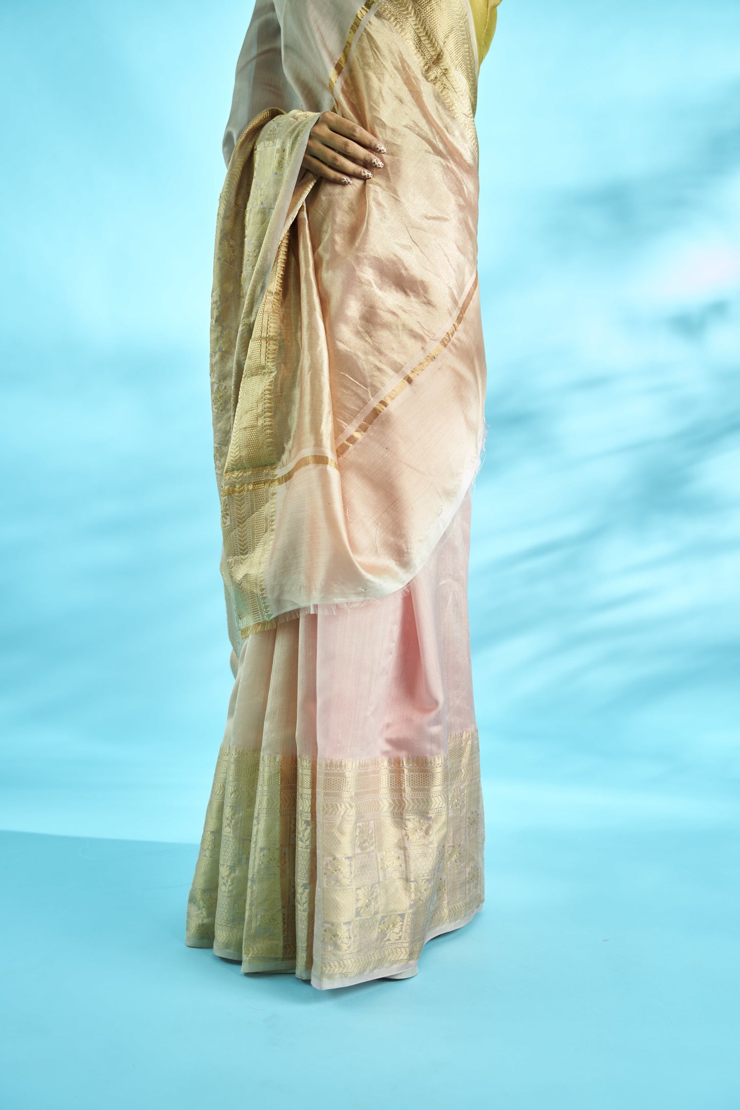 Plain chiniya silk handwoven banarasi saree perfect for a summer day or night