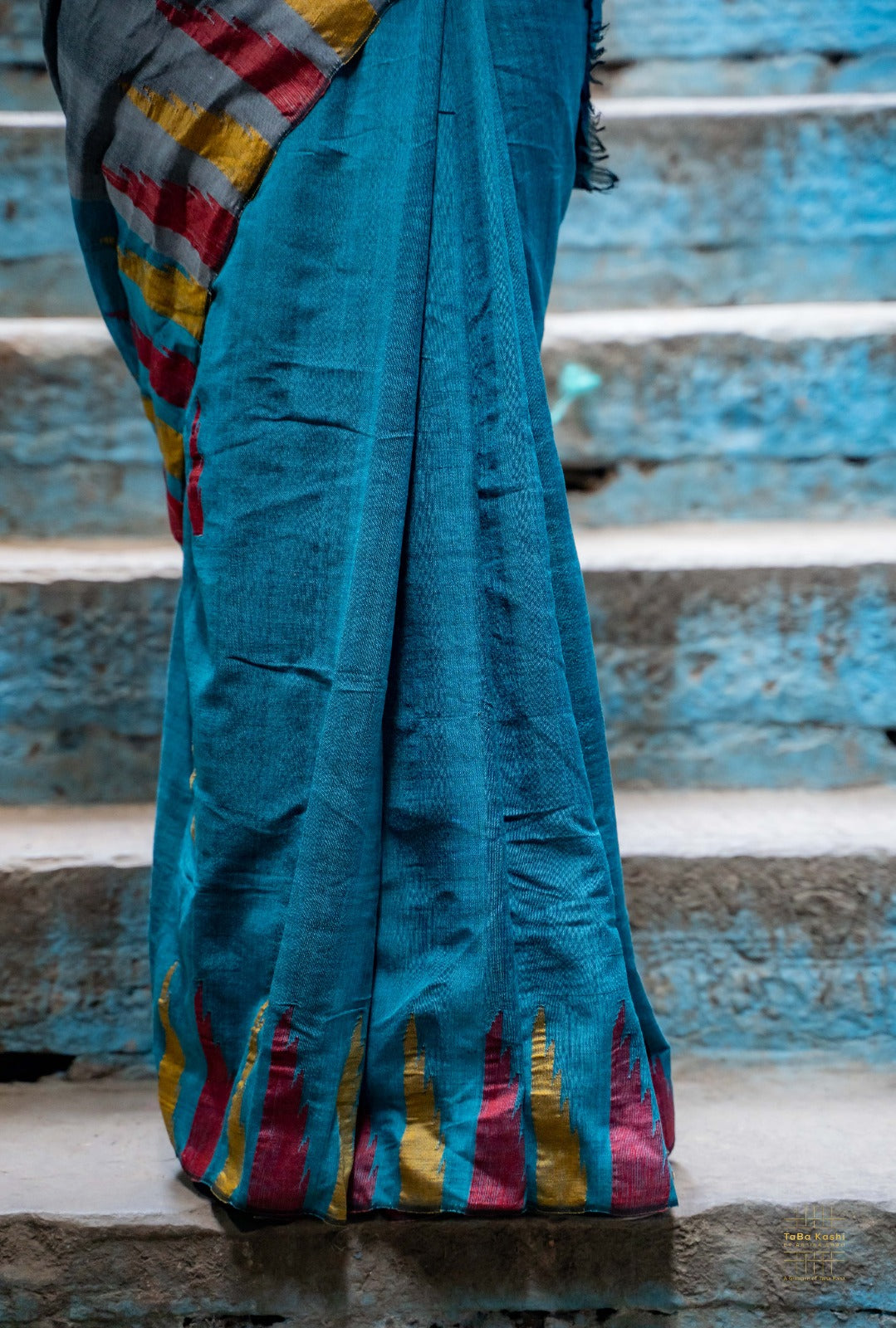 Off white handwoven tussar silk by cotton jamdani saree – GoCoop