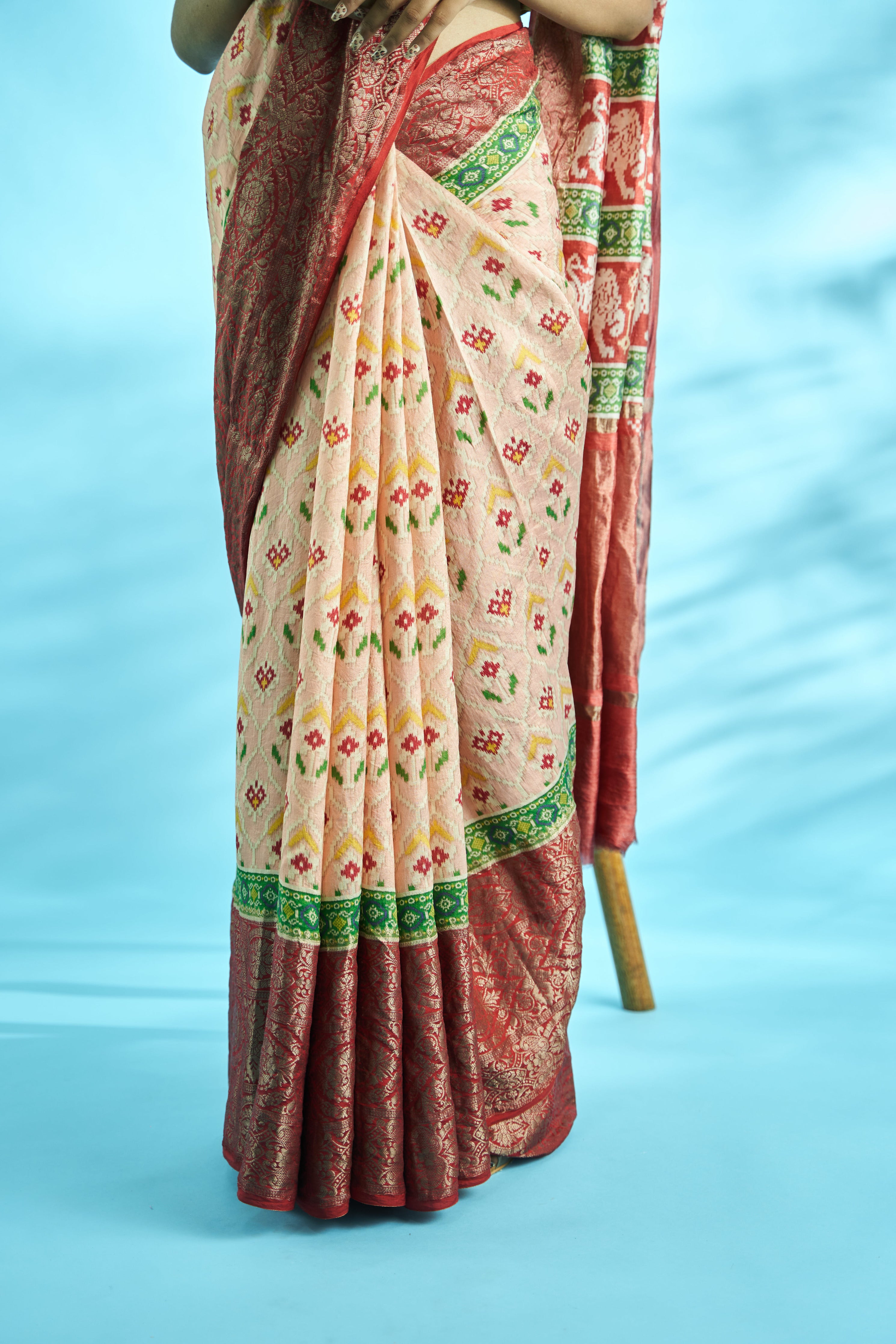 Buy Grey Chiniya Silk Floral Pattern Saree With Unstitched Blouse Fabric  For Women by TaBa Kashi By Artika Shah Online at Aza Fashions.